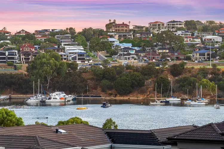 18 Saddington Crescent, Mosman Park WA 6012