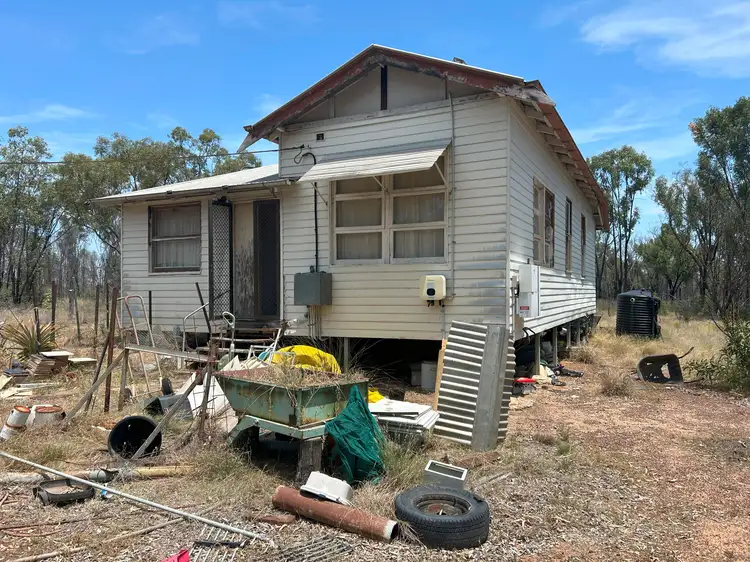 558 South Road, Tara QLD 4421