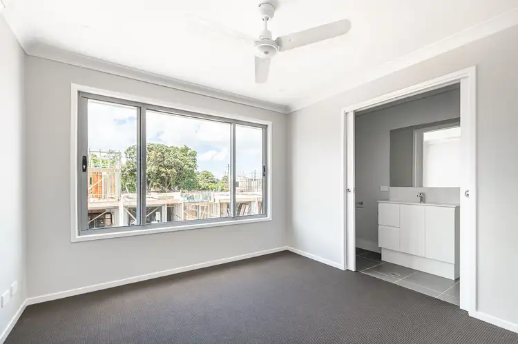 Sixth view of Homely unit listing, 3/9 Diamond Avenue, Kallangur QLD 4503