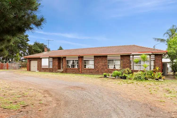 10 Fairway Drive, Lara VIC 3212
