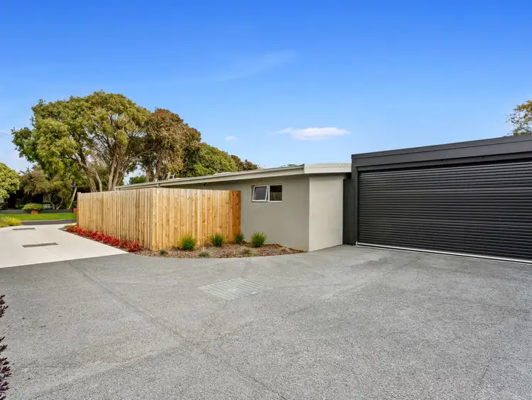 1/10 Karingal Drive, Capel Sound VIC 3940