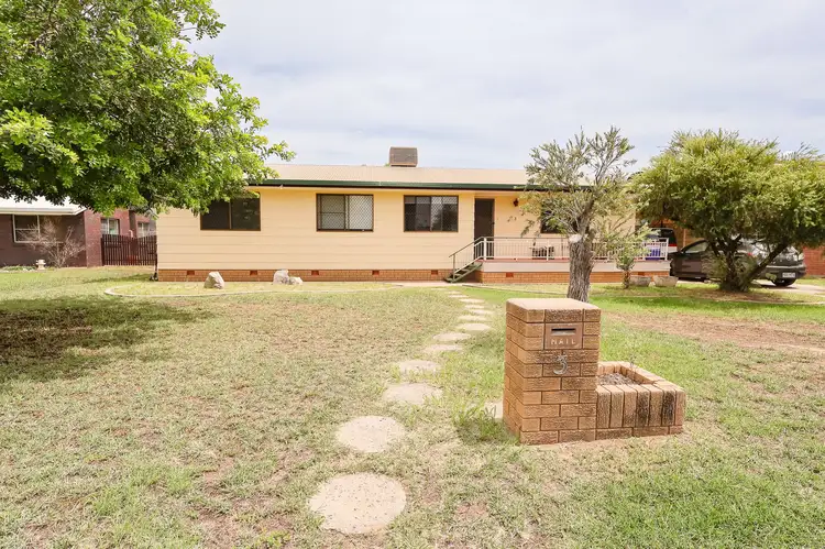 3 Taylor Street, Roma QLD 4455