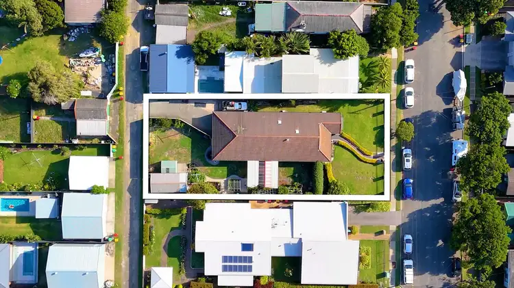 134-136 Douglas Street, Stockton NSW 2295