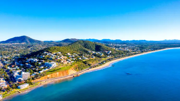 Sixth view of Homely unit listing, 3/1 Bartlem Street, Yeppoon QLD 4703