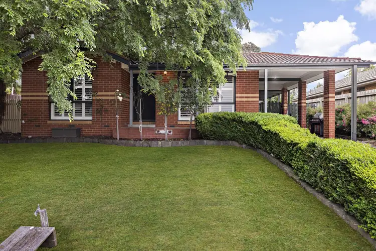 Second view of Homely house listing, 7 Dryden Court, Berwick VIC 3806