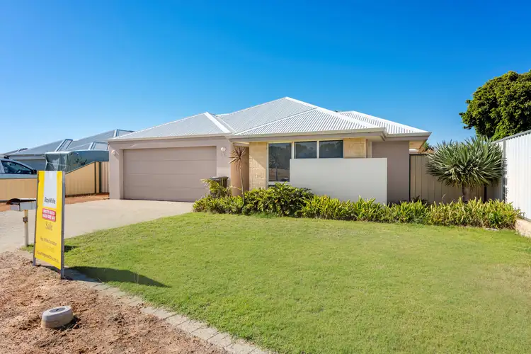 102 Moloney Street, Utakarra WA 6530
