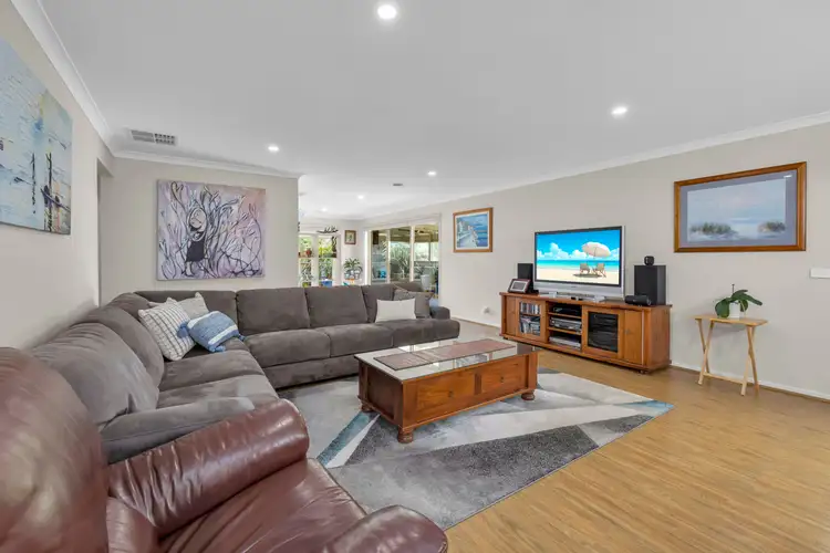 Fifth view of Homely house listing, 15 Amberly Drive, Drouin VIC 3818