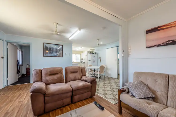 Fifth view of Homely house listing, 8/31 Glance Street, Horrocks WA 6535