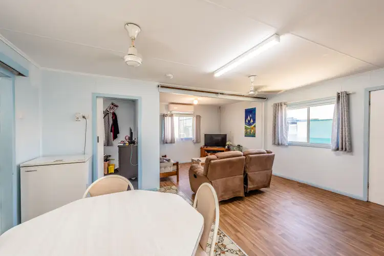 Sixth view of Homely house listing, 8/31 Glance Street, Horrocks WA 6535