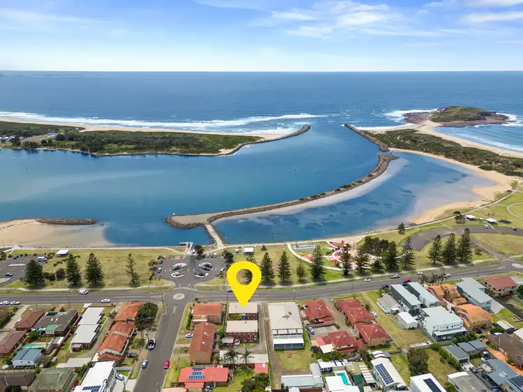 Main view of Homely unit listing, 1/33 Reddall Parade, Lake Illawarra NSW 2528