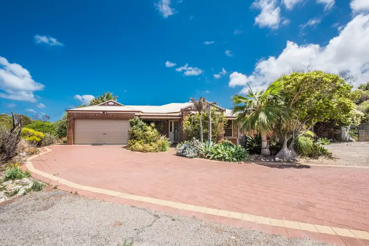2 Evana Terrace, Wandina WA 6530