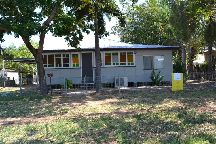 16 Poplar Street, Barcaldine QLD 4725