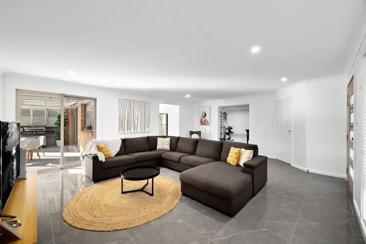 Fifth view of Homely house listing, 8 Jasmine Close, Glenmore Park NSW 2745