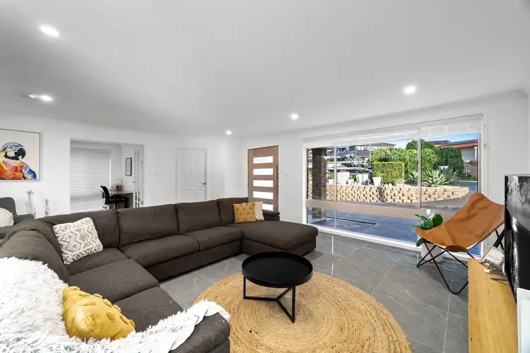 Sixth view of Homely house listing, 8 Jasmine Close, Glenmore Park NSW 2745