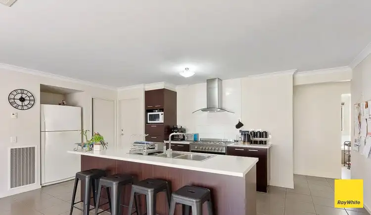 Second view of Homely house listing, 5 Elsworth Drive, Strathfieldsaye VIC 3551