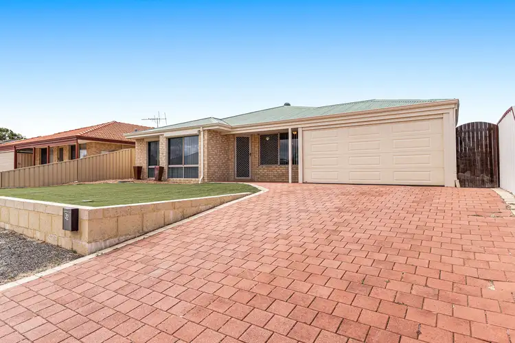 32 Sarah Ann Crescent, Warnbro WA 6169