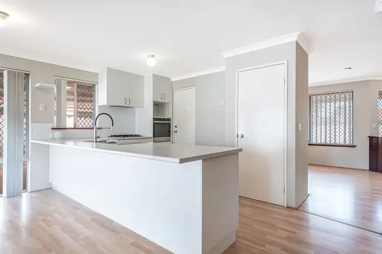 Fifth view of Homely house listing, 32 Sarah Ann Crescent, Warnbro WA 6169