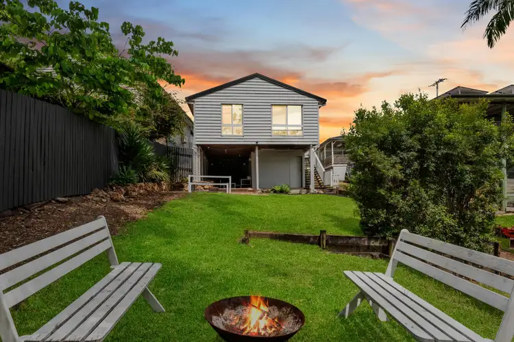 22 Henderson Road, Everton Hills QLD 4053
