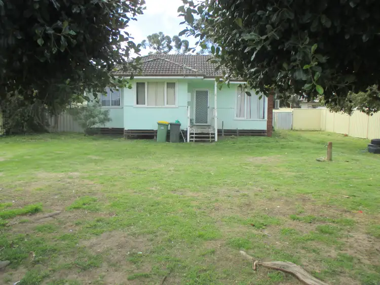 Second view of Homely house listing, 5 Kemble, Katanning WA 6317