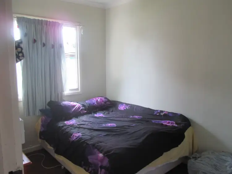 Fifth view of Homely house listing, 5 Kemble, Katanning WA 6317