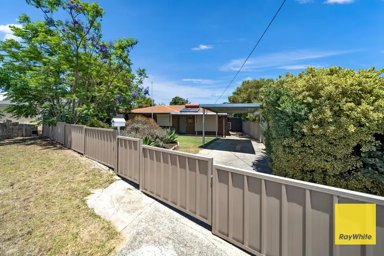 4 Lecky Court, Girrawheen WA 6064