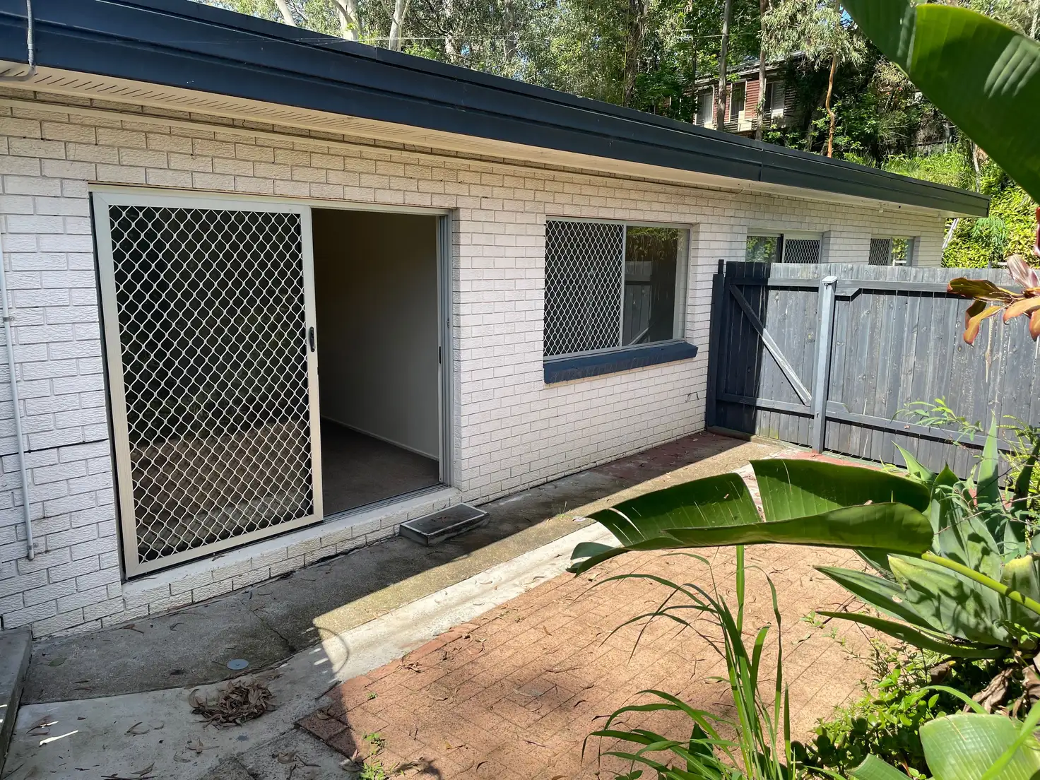 Main view of Homely unit listing, 2/1 Bardon Esplanade, Bardon QLD 4065
