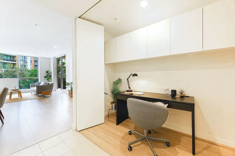 Fifth view of Homely apartment listing, 304/2 Discovery Point Place, Wolli Creek NSW 2205