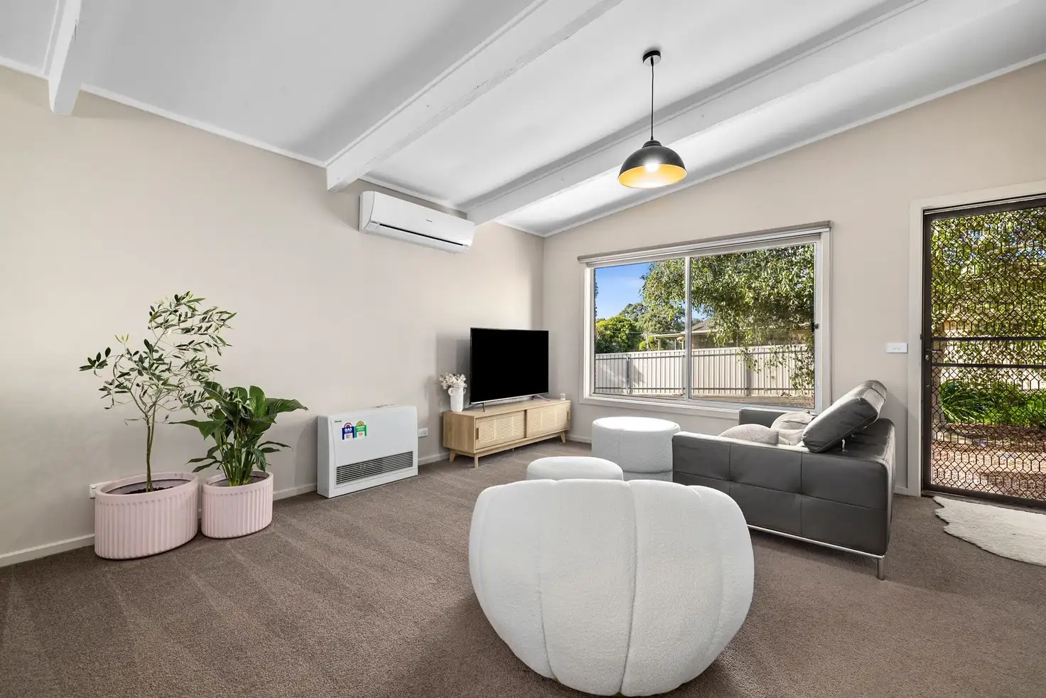 Main view of Homely unit listing, 2/3 Kneale Street, Ararat VIC 3377