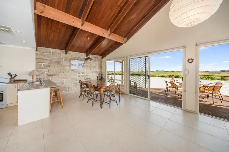 104 Sandpiper, Wellington East SA 5259