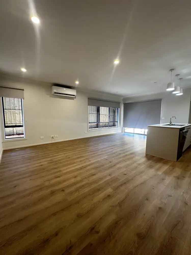 Fifth view of Homely house listing, 24 Pasofino Drive, Bonnie Brook VIC 3335