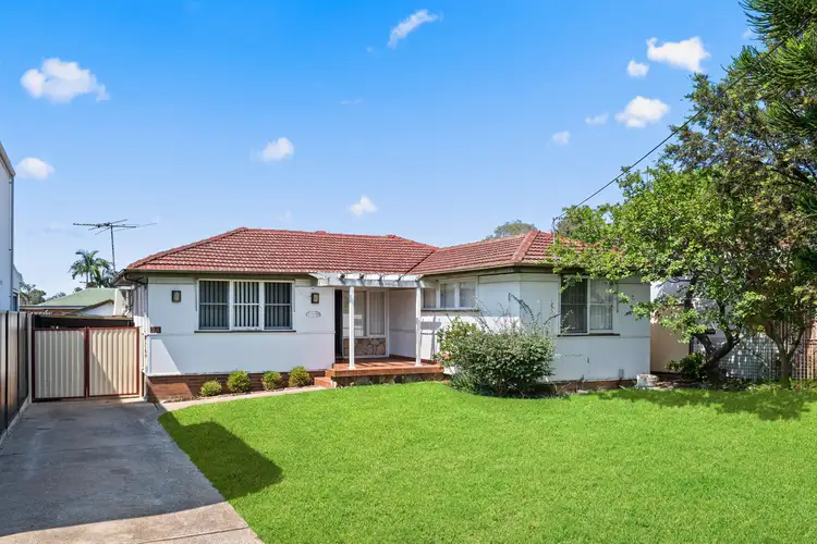 76 Wonga Road, Lurnea NSW 2170