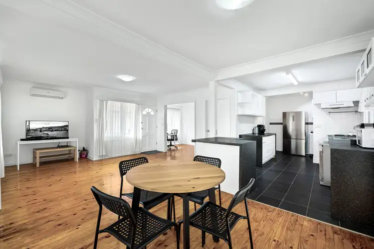 Fifth view of Homely house listing, 5 Mulga Place, Macquarie Fields NSW 2564