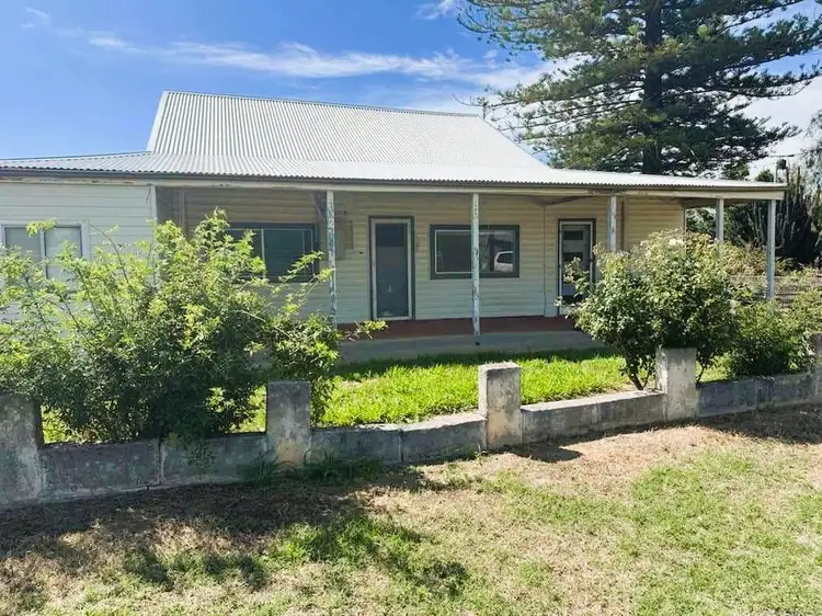 8 Hervey Street, Elmore VIC 3558