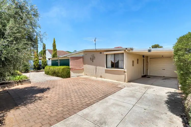 4 Innes Street, Elizabeth Park SA 5113
