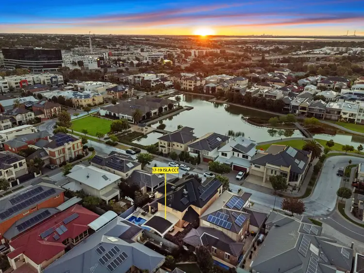 17-19 Isla Circuit, Mawson Lakes SA 5095