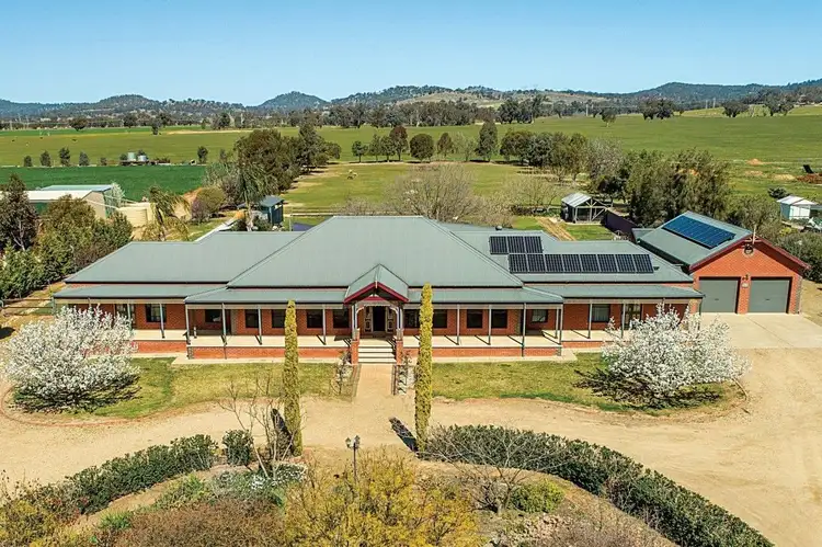 52 Lloyd Road, Springvale NSW 2650