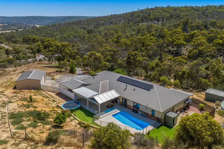 348 Meadowbrook Ramble, Bullsbrook WA 6084