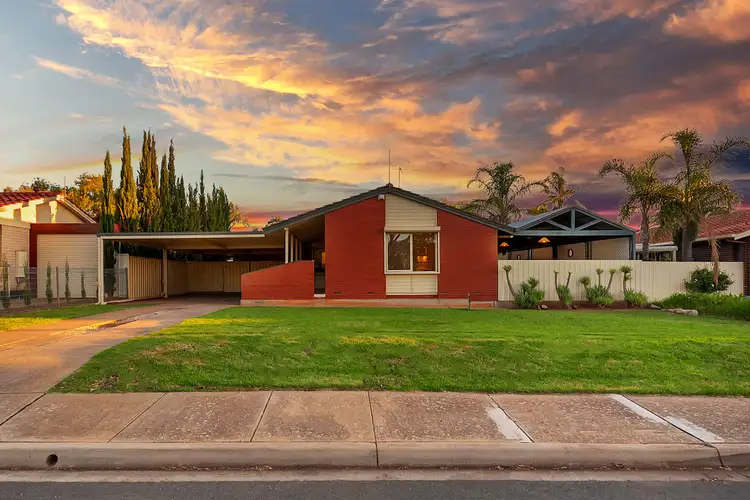 16 Jones Crescent, Elizabeth East SA 5112