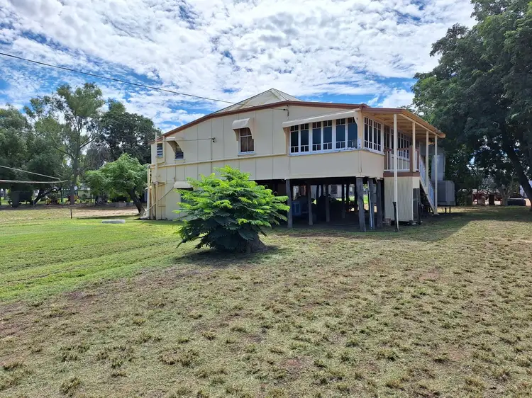 3 Bicentennial Drive, Isisford QLD 4731