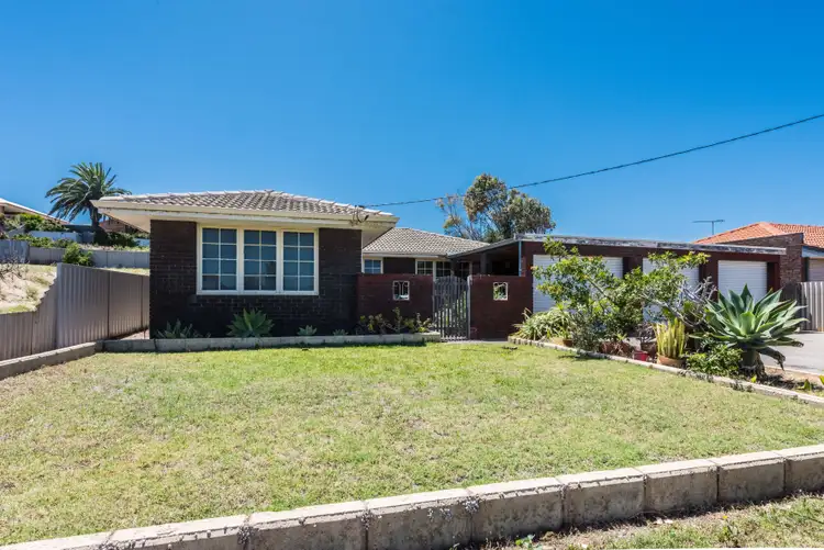 Second view of Homely house listing, 63 Glenview Street, Mount Tarcoola WA 6530