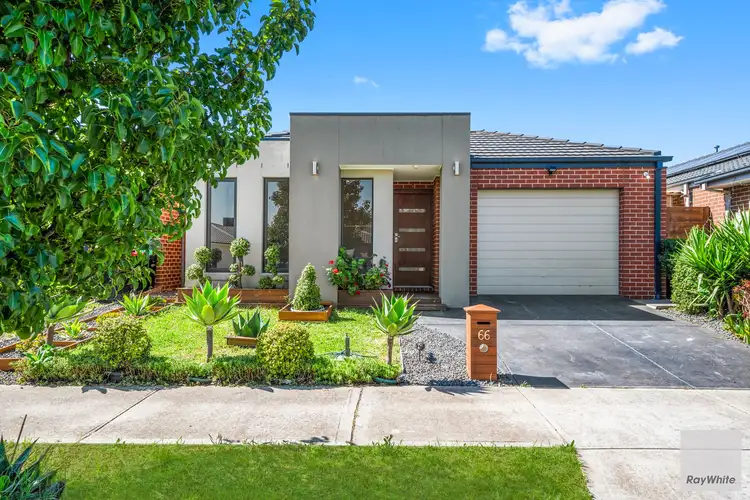 66 Twain Way, Fraser Rise VIC 3336