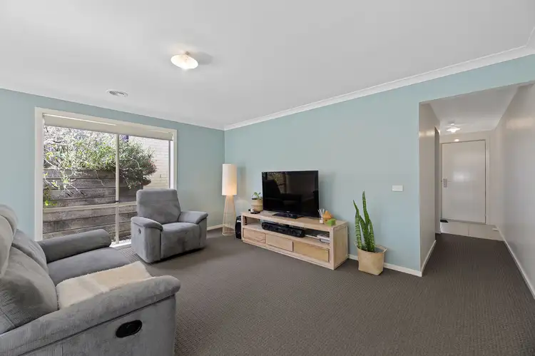 Fifth view of Homely unit listing, 26 Parkhead Circuit, Warragul VIC 3820