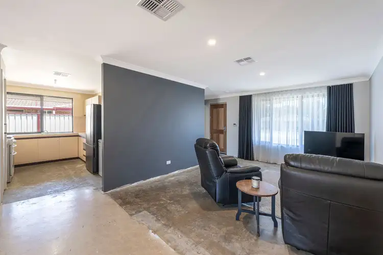 Sixth view of Homely house listing, 11 Oakdale Close, Safety Bay WA 6169