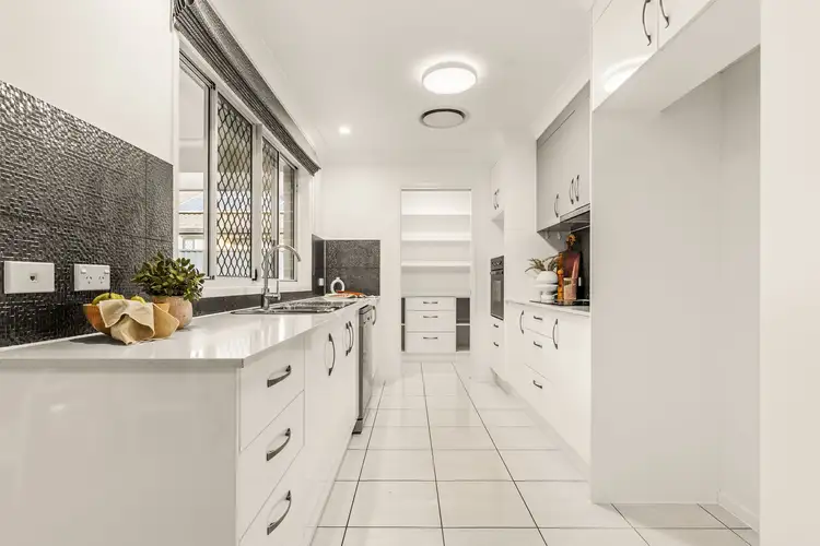 Sixth view of Homely house listing, 9 Stega Place, Wynnum West QLD 4178