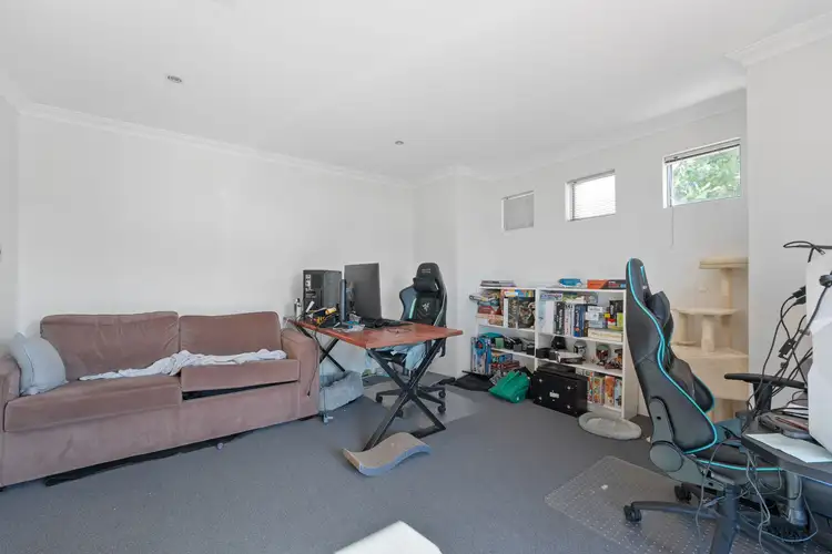 Fifth view of Homely house listing, 2 Linott Close, Baldivis WA 6171