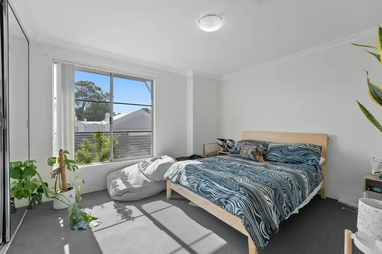 Seventh view of Homely house listing, 2 Linott Close, Baldivis WA 6171