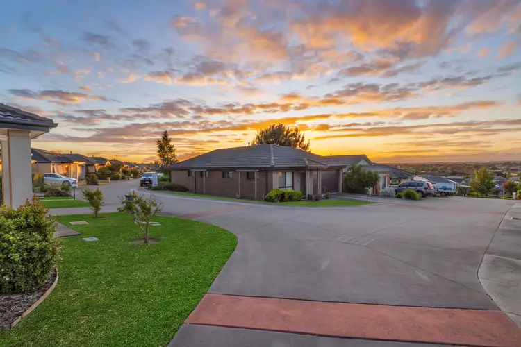 Third view of Homely unit listing, 28/3 Manor View, Pakenham VIC 3810