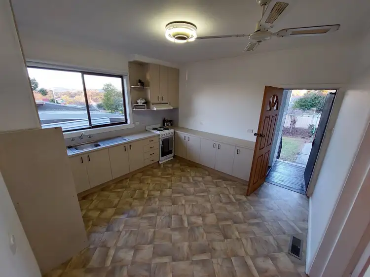 Second view of Homely house listing, 5 Chisholm Crescent, Seymour VIC 3660