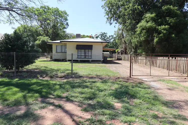 162 Alfred Street, St George QLD 4487