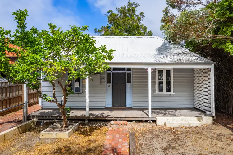37 Kanimbla Road, Nedlands WA 6009